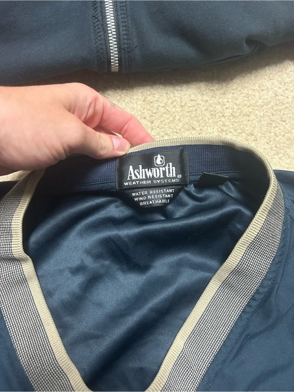 Hoodie/Pullovers (check description)